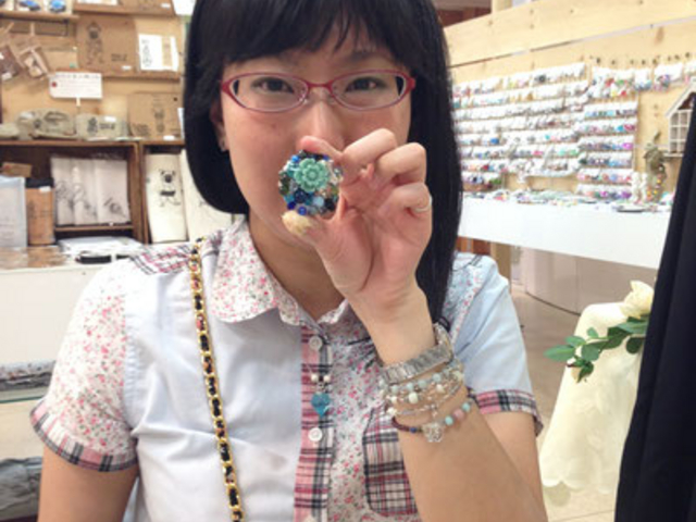 fGȃu[`Ƀ[NVbvł͂PQ邾őfGȃIWi̍i܂B_@ȃr[ŶX@