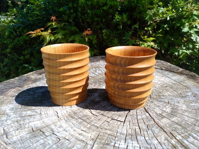 �Δn���}�l�R�H�[