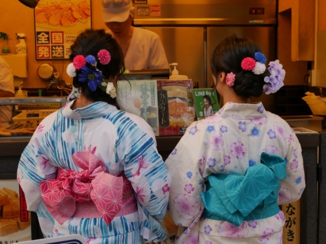 ���a����