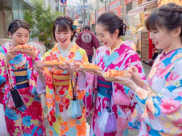 ���a����