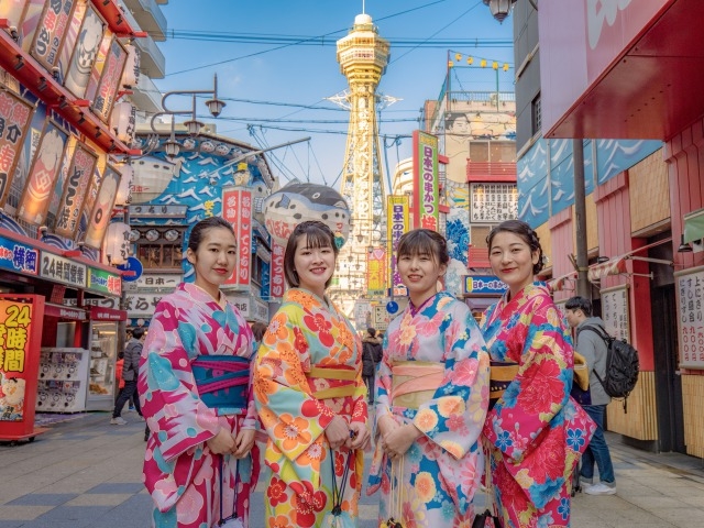 ���a����