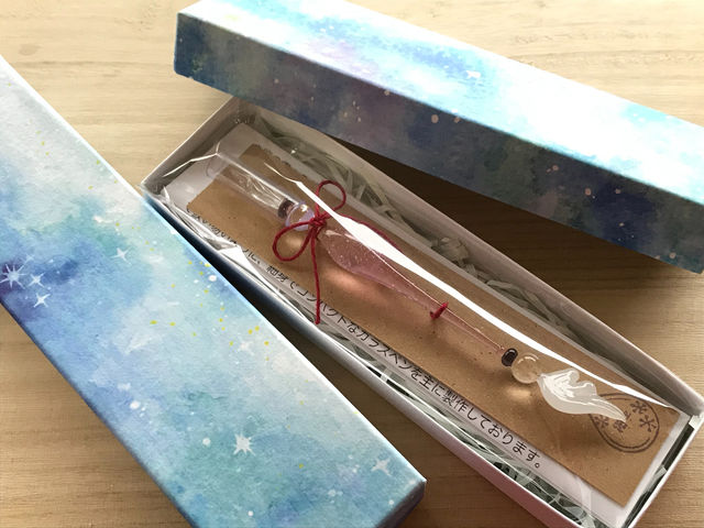 �o�[�i�[�ŃK���X��Z�����č��ꂽ�A�K���X�y���ł��B���݂₰��v���[���g�ɂ��ǂ����I_����H�[�@������