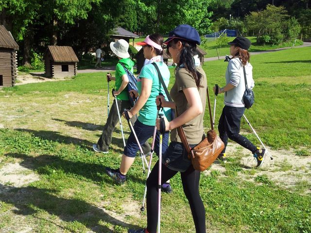 �|�[���E�H�[�L���O����Ń|�[���������A�r�����łȂ��S�g���g���ăG�N�T�T�C�Y�ł��܂��B_�Z�b�R�A�h�x���`���[�X�N�[��