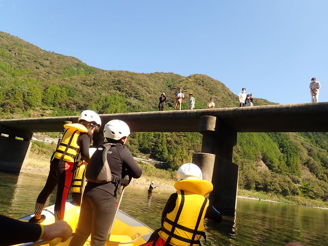 ɂ́[I
{[g̏ォ炲AI_LOBO RAFTER ({t^[)