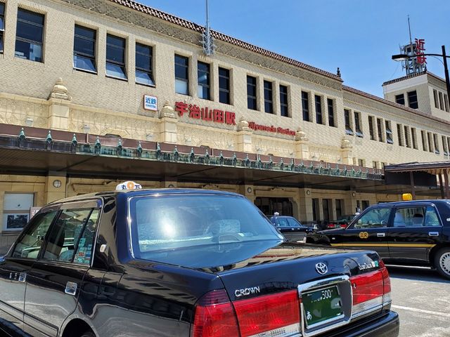 �ߓS �F���R�c�w_��C�^�N�V�[