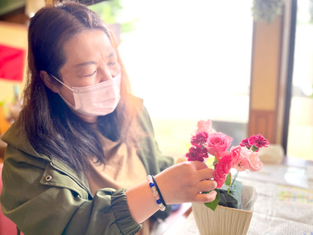 �R�~���j�P�[�V�����t�����[�f�U�C������