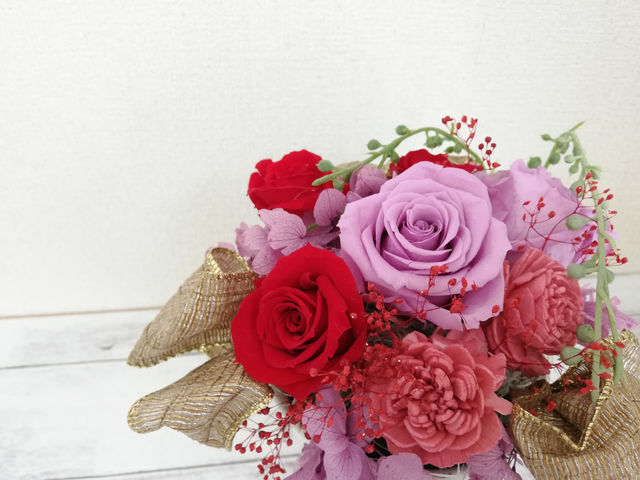 �R�~���j�P�[�V�����t�����[�f�U�C������