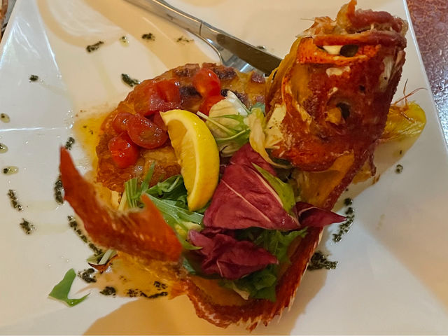 �����Œނ�������H�ׂ�Ƃ����Ƃ͈Ⴄ���肪���݂ƁA�Ȃ�Ƃ������Ȃ������������̒��Ɉ��܂��B�C�̌b�݂Ɋ��ӂł��I_INCHER/�C���V���[