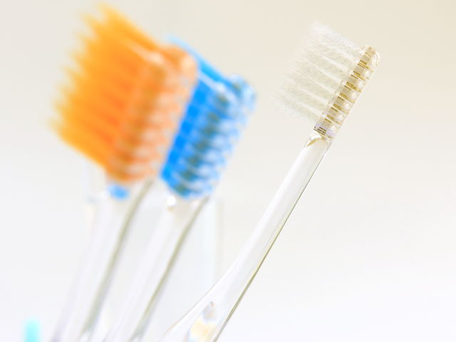 �����������ł͂Ȃ��A�@�ׂȃu���V�����������ł��B_������Ѓ^�i�x