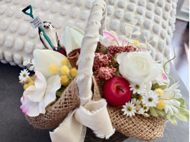 �A�[�e�B�t�B�V�����t�����[�@
�G�߂̃A�����W�����g�i��j_�ԑ������f����