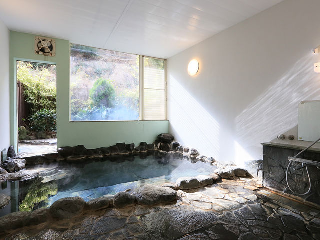  -Bath-100̐ΕC_Amis Droles-A~Eh[-[LIBERTY RESORT]