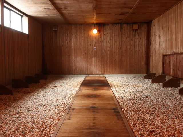 ՗ -Bedrock bath-򉷓x̍𗘗p՗_Amis Droles-A~Eh[-[LIBERTY RESORT]