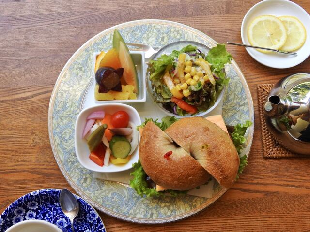 �������p��