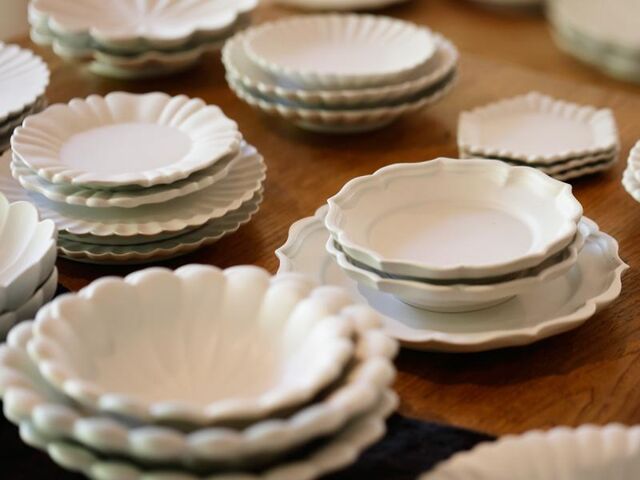 �������M�R