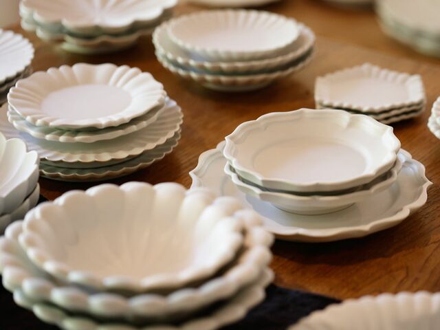 �������M�R