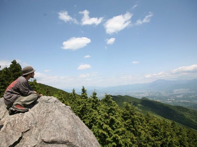 �}�u�R�N���C�~���O�G���A