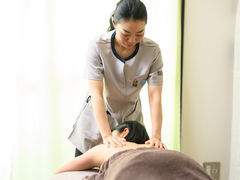 英国式リフレクソロジー・アロマセラピーサロン Gerrads Crossの写真1