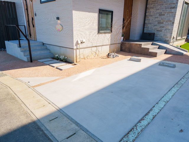 ���ԏ�1��L�@2��ڈȍ~�͗v�\��(�O���܂�)
���Ԃ́A�摜�̎Ԏ~�߂�����X�y�[�X�ɂ��肢�������܂��B_Aromatherapy Academy Kyoka-����-