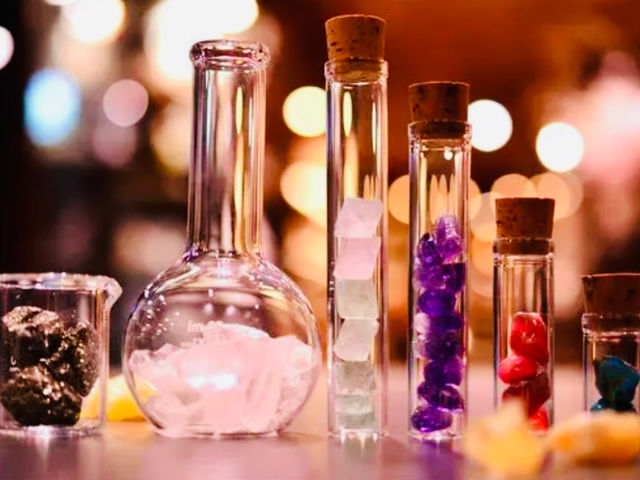 �V�R��&�� Lunaria �l���΃p�[�N�r���b�W��