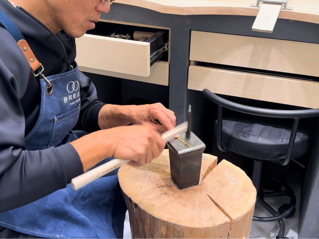 FIRST DIAMOND �É������H�[