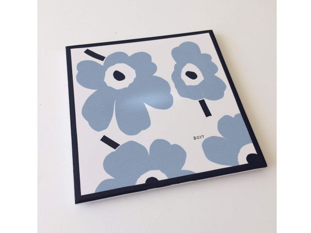 �t���[�R�[�X�ō���^�C���͏����Ă��ǂ�����~����\�D�A�J�����_�[�Ƃ��Ă��g���܂���ڂ����͂��C�y�ɂ����k���������I_����|�[�Z���[�c�T����Kiefer