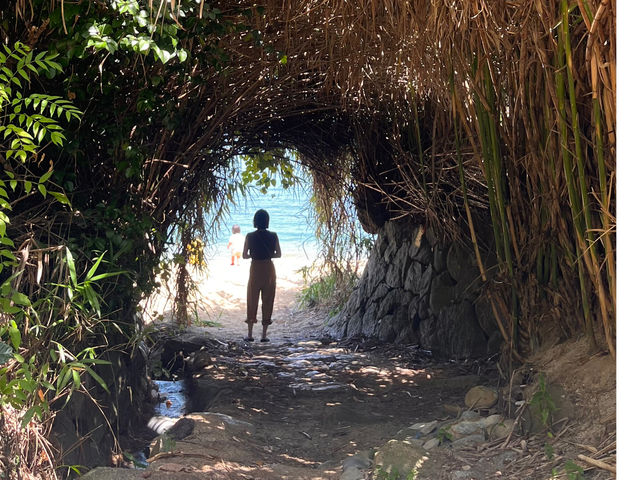 ���̃g���l�������Ă݂Ă�������
�g���l���𔲂���Ƃ����́c ._Ajiura Base Camp (ABC)