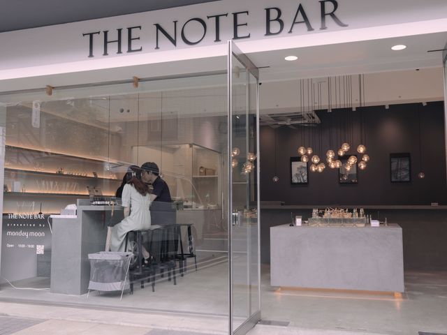 THE NOTE BAR \QX̎ʐ^1