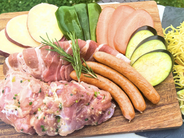 ���q�l�H�ރR�[�X(3�l�O)
_LOCAL BBQ �ɐ���