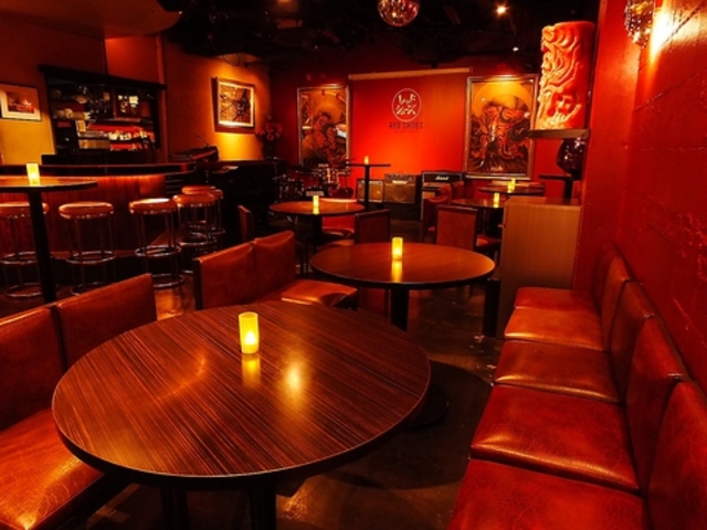 R bh V[Y Rock Bar REDSHOES̎ʐ^1