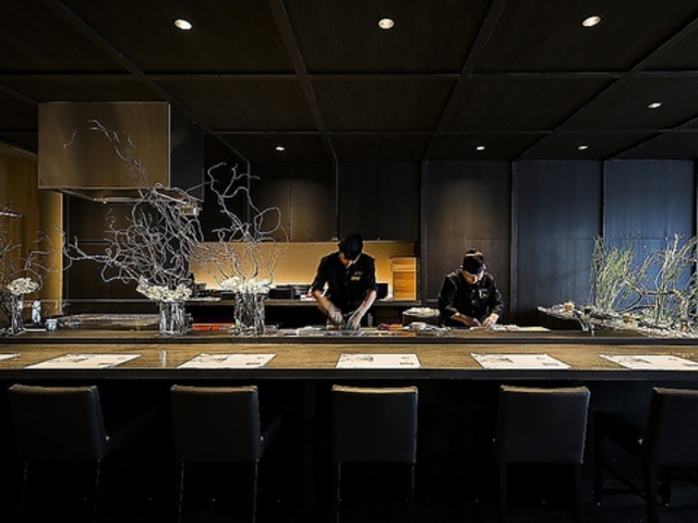 SUSHI��GRILL �C���I�i�C�̎ʐ^1