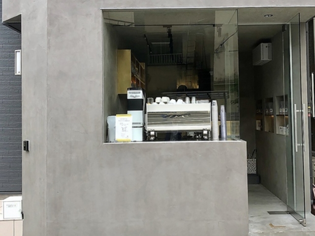 LIMENAS COFFEE iXR[q[̎ʐ^1