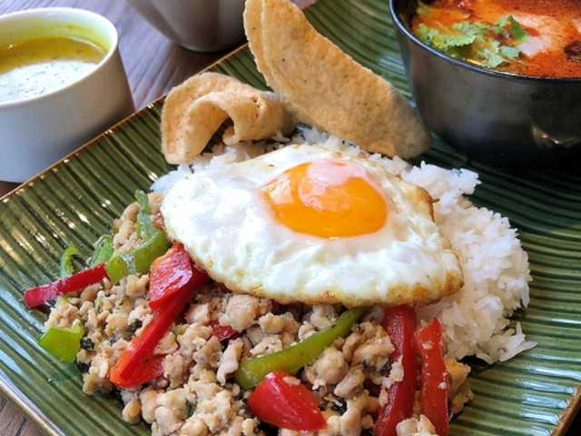 Asian Cafe&Diner Vivid Ajia̎ʐ^1