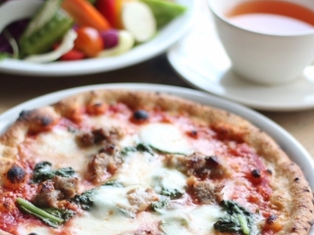 LOVE TABLE Agarato farm to table ue[u̎ʐ^1