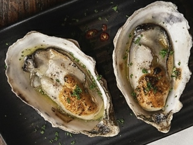 Grill&Oyster Rico ���R ���y�Ƌ��̎ʐ^1