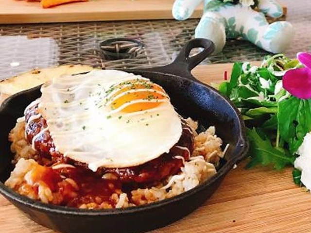 Hawaiian Cafe MAHALO̎ʐ^1