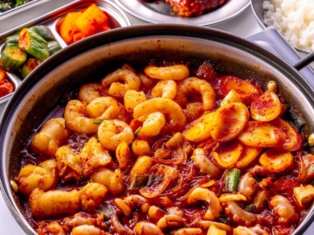 Korean Dining nyRH VX̎ʐ^1