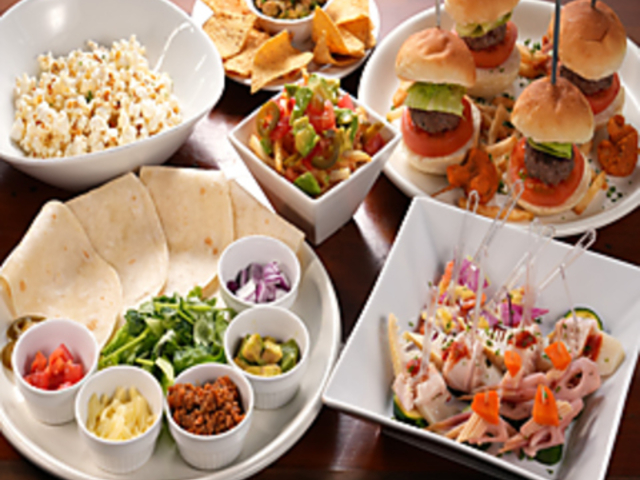 Bar and Dining42 o[Ah_CjO42 ̎ʐ^1