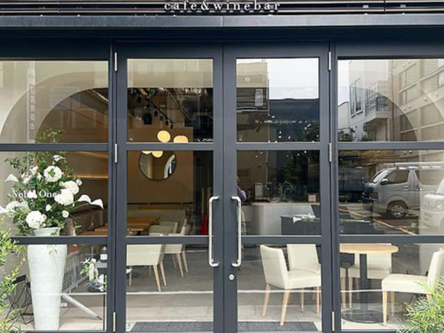 cafe & wine bar Noble One �J�t�F�A���h���C���o�[ �m�[�u�������̎ʐ^1