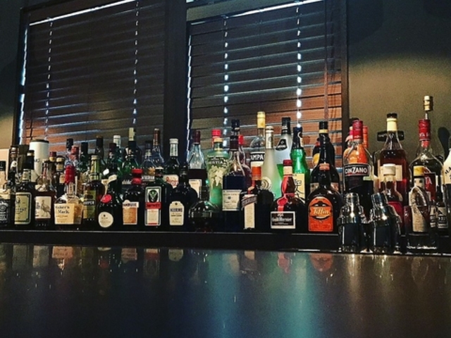 BAR VIBES o[oCuX̎ʐ^1