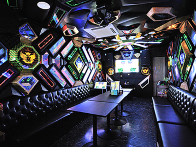 SAKURA NAMBA KARAOKE TNioJIP̎ʐ^1