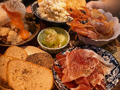 【全席喫煙可】汁パスタと小皿料理大衆洋酒場ニャンコの写真1