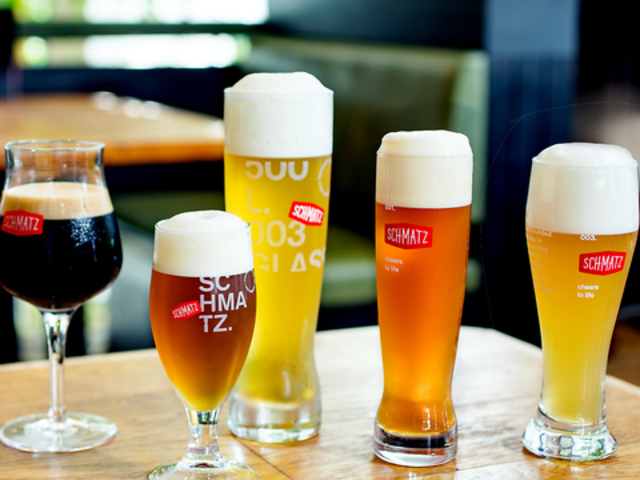 SCHMATZ BEER DINING ̎ʐ^1