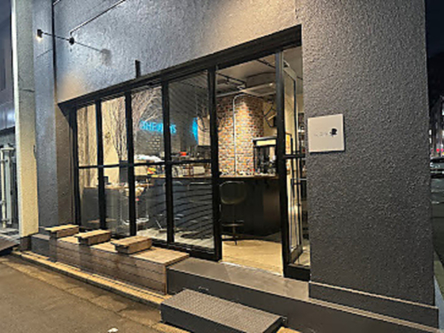 Cafe and Bar the Artys JtFAho[A[eB[Y̎ʐ^1