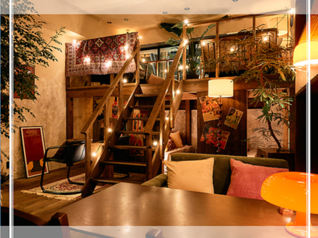 �V�[�V���J�t�F&�o�[ DOOR �h�A�̎ʐ^1