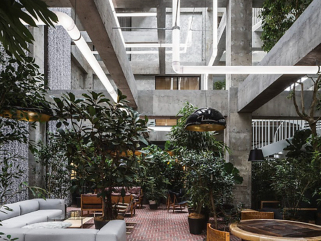 SHIROIYA the LOUNGE�̎ʐ^1