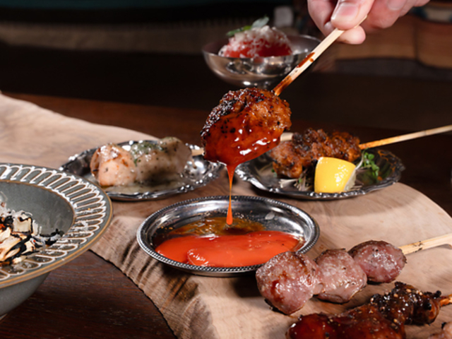 YAKITORI DINER THE HICKORY BIRD �_�C�i�[ �q�b�R���[�o�[�h�~�c�X�̎ʐ^1