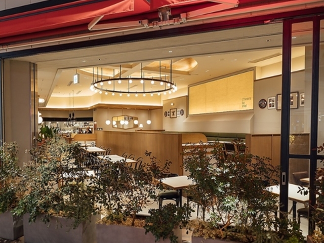 �V���}�b�c �������ܐV�s�S�R�N�[���X�̎ʐ^1