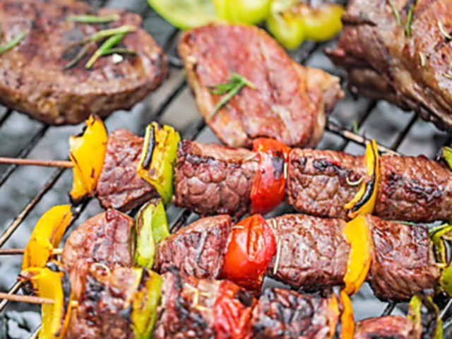 BBQ330 and yummy o[xL[TT}Ah~[̎ʐ^1