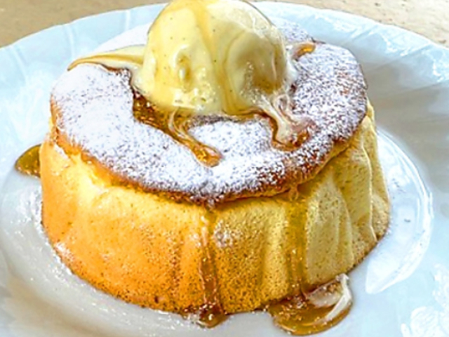 ���َq�̐X & ���̃J�t�F�̎ʐ^1