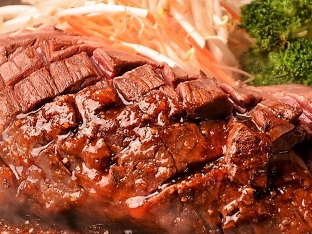 ���K�C���f�B�A���Y�X�e�[�L�n�E�X �特���X�̎ʐ^1